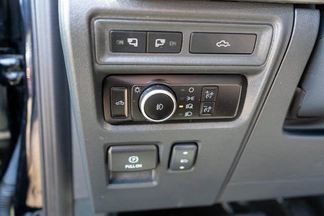 Used 2023 Ford F150 Lariat w/ Equipment Group 502A High image 25