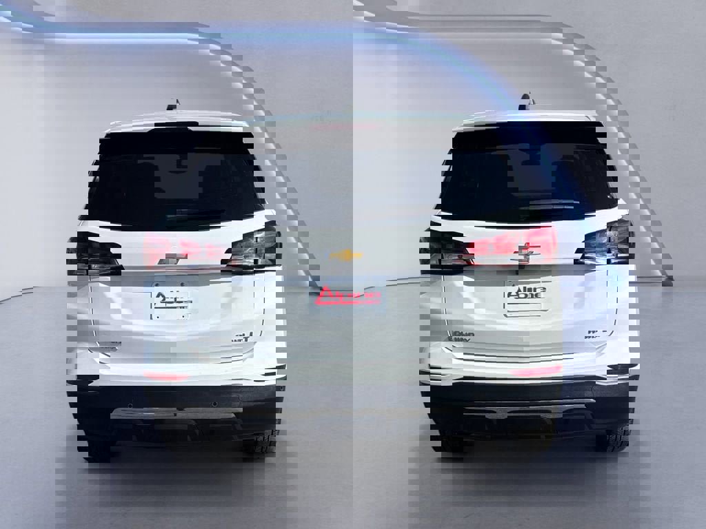 Used 2024 Chevrolet Equinox LT image 4