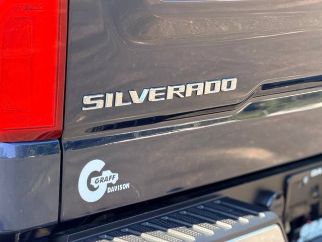 Used 2021 Chevrolet Silverado 1500 LTZ w/ LTZ Premium Package AWD/4WD image 31
