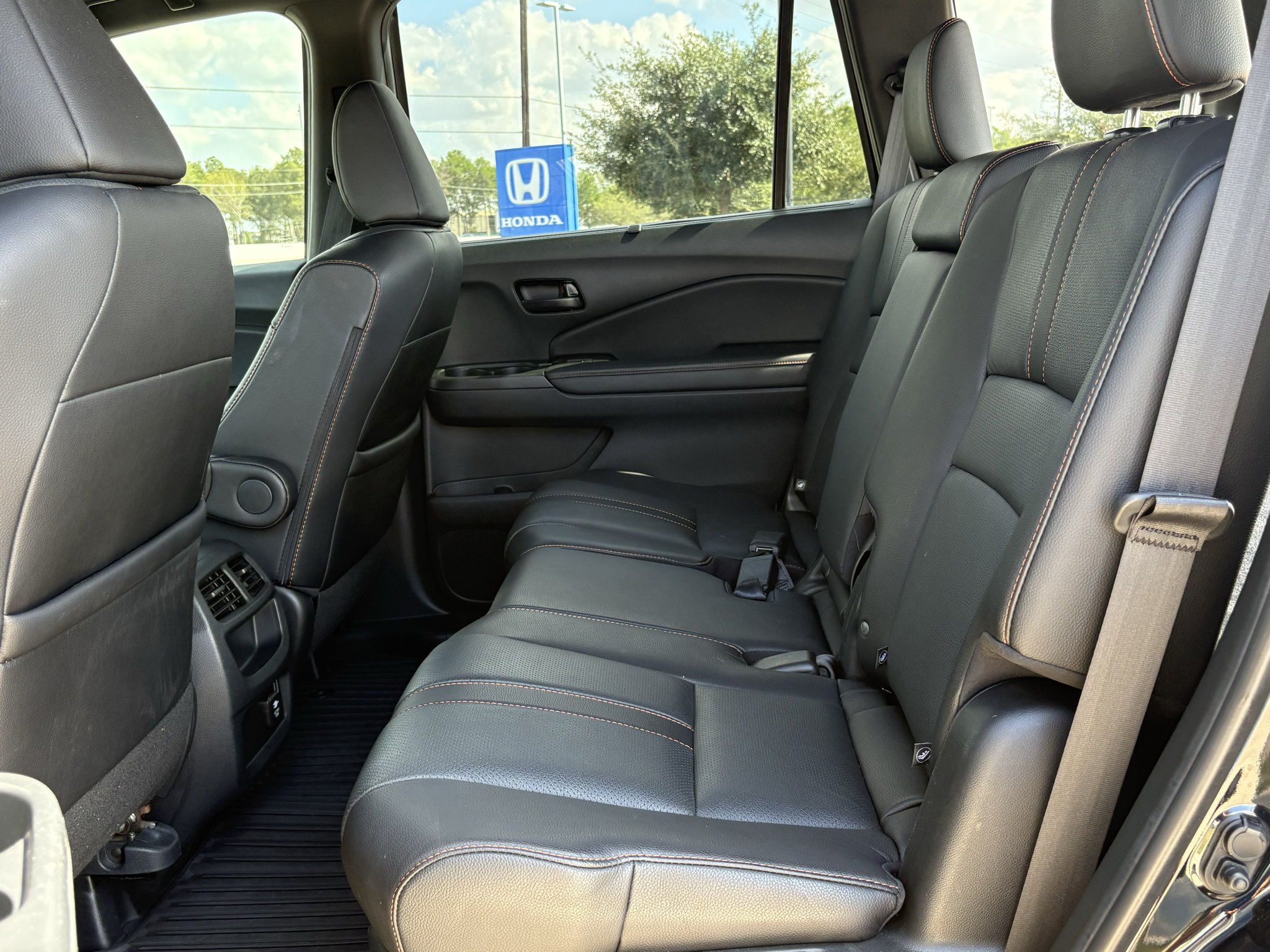 Certified 2023 Honda Passport TrailSport image 27