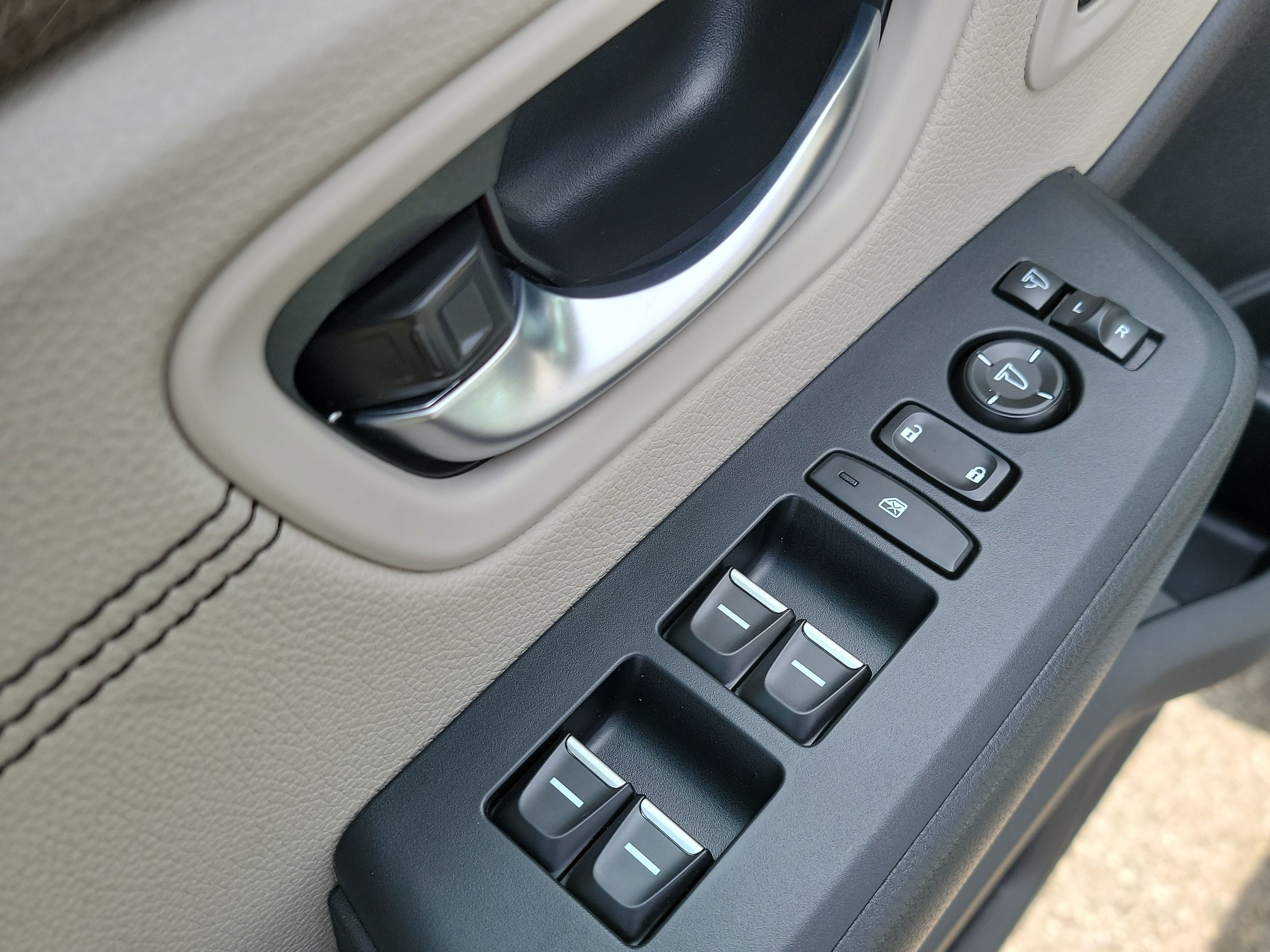 New 2026 Honda Pilot Elite image 8