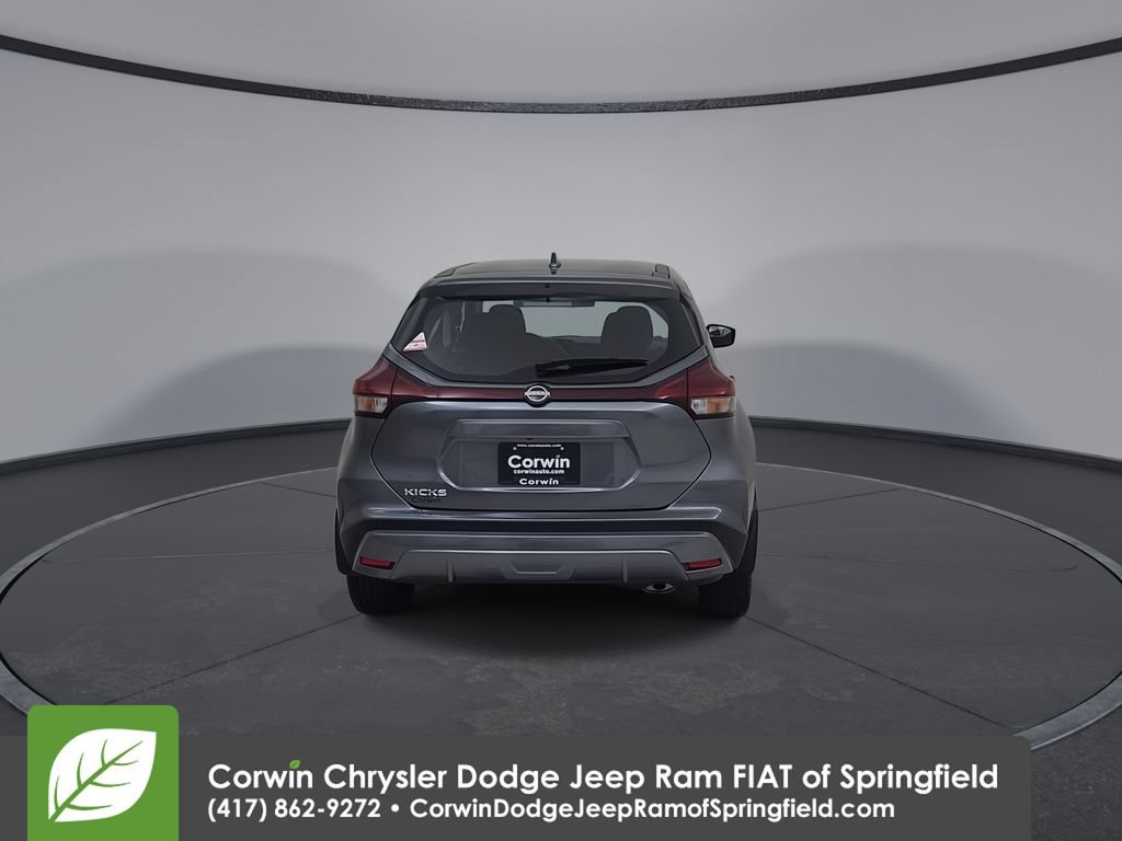 Used 2024 Nissan Kicks S FWD image 13