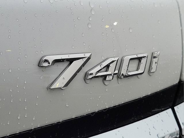 New 2026 BMW 740i RWD image 9