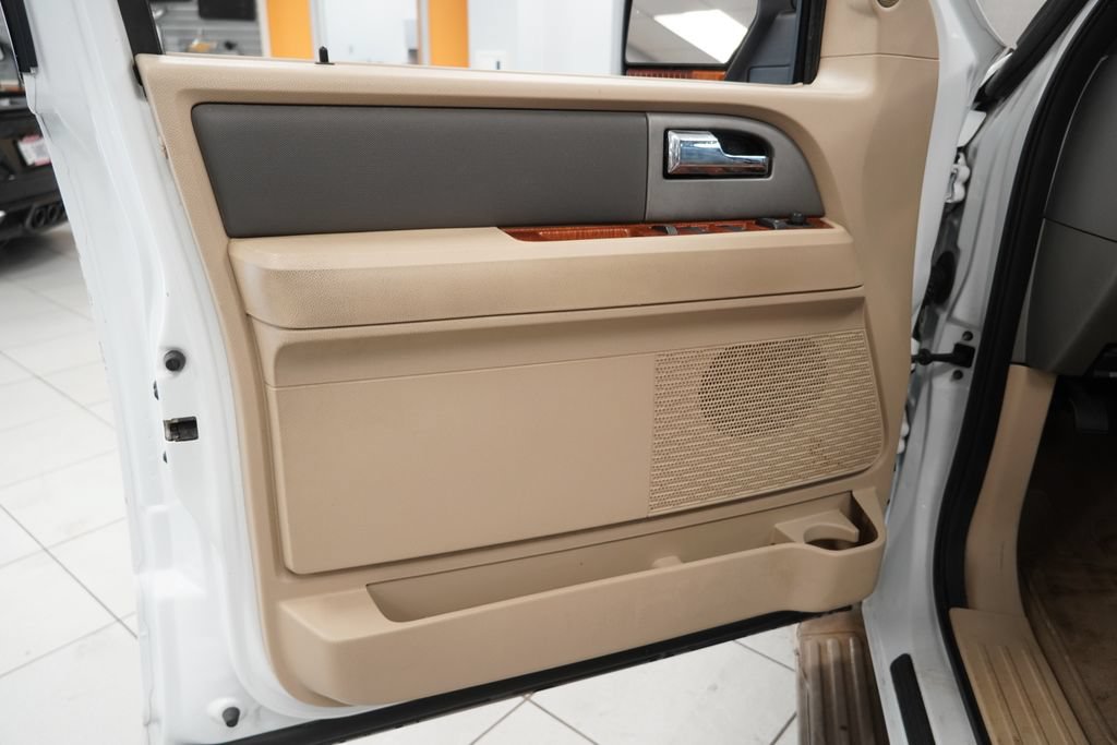 Used 2007 Ford Expedition Eddie Bauer RWD image 18