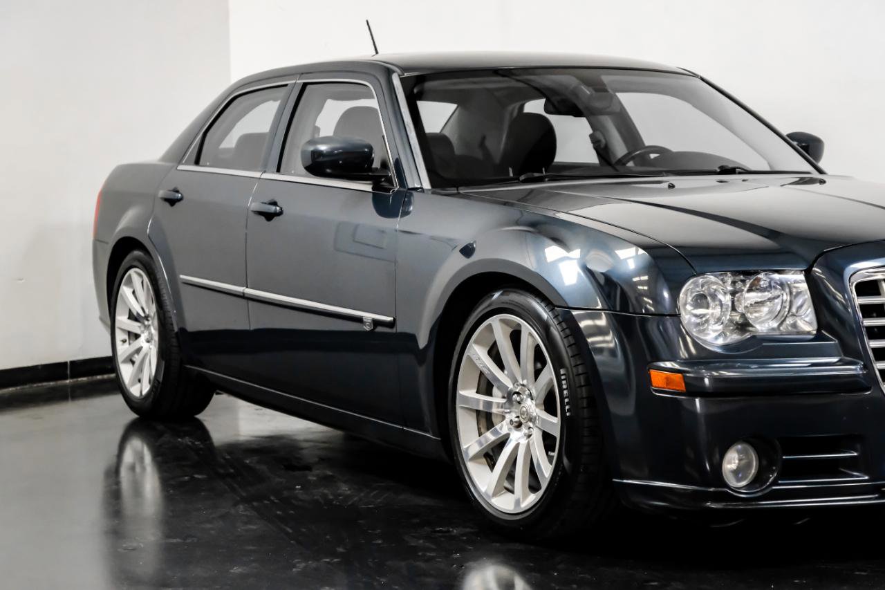 Used 2008 Chrysler 300 SRT8 w/ SRT Option Group II image 6