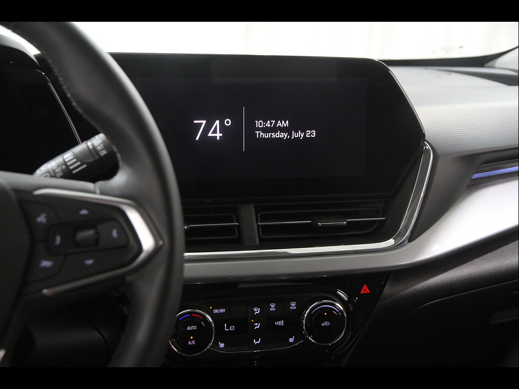 Certified 2024 Chevrolet Trax LT w/ Driver Confidence Package FWD image 9