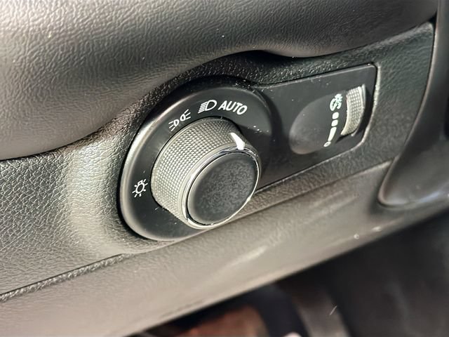 Used 2024 Dodge Durango R/T AWD/4WD image 10