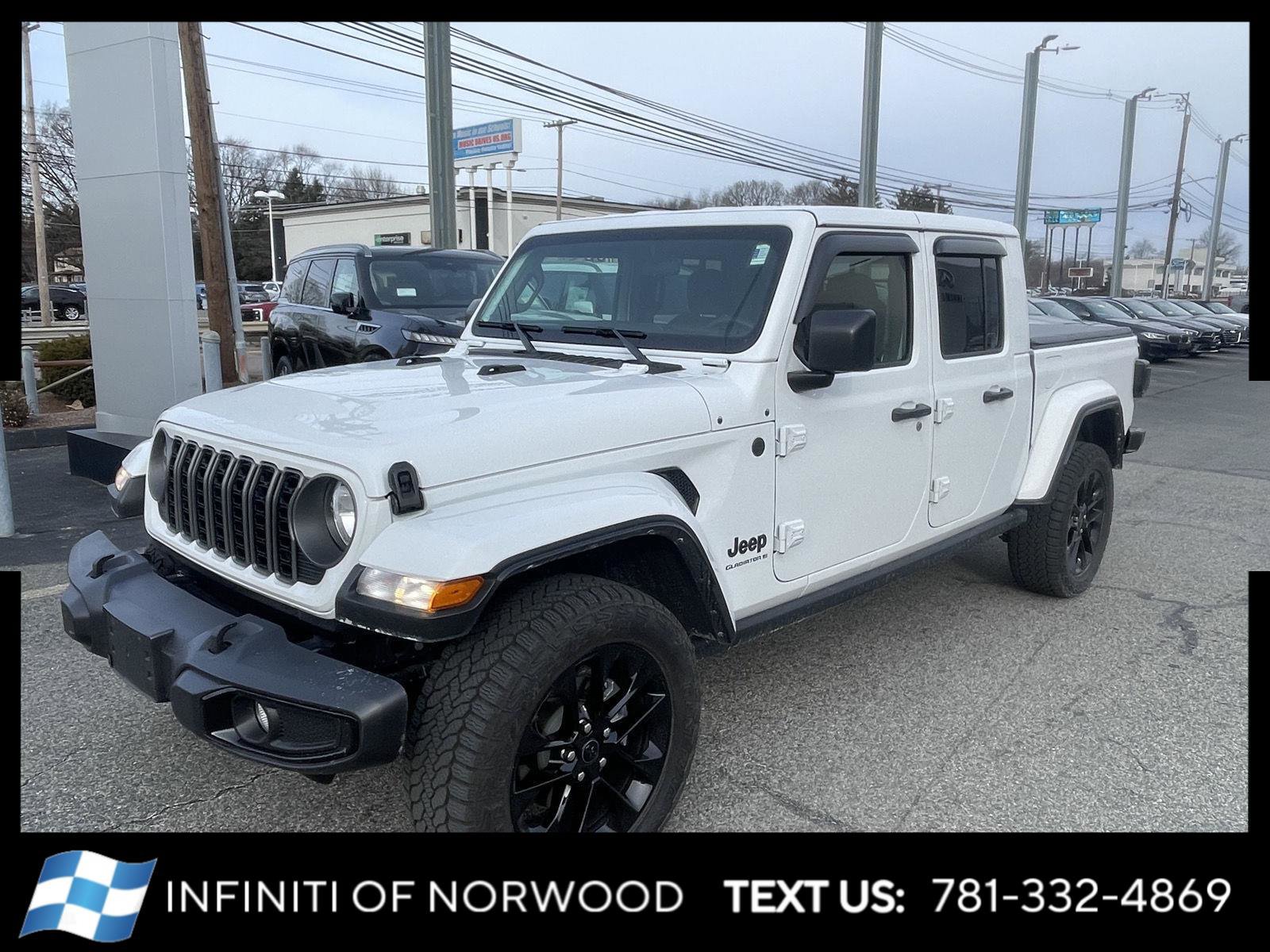 Used 2025 Jeep Gladiator Sport image 1