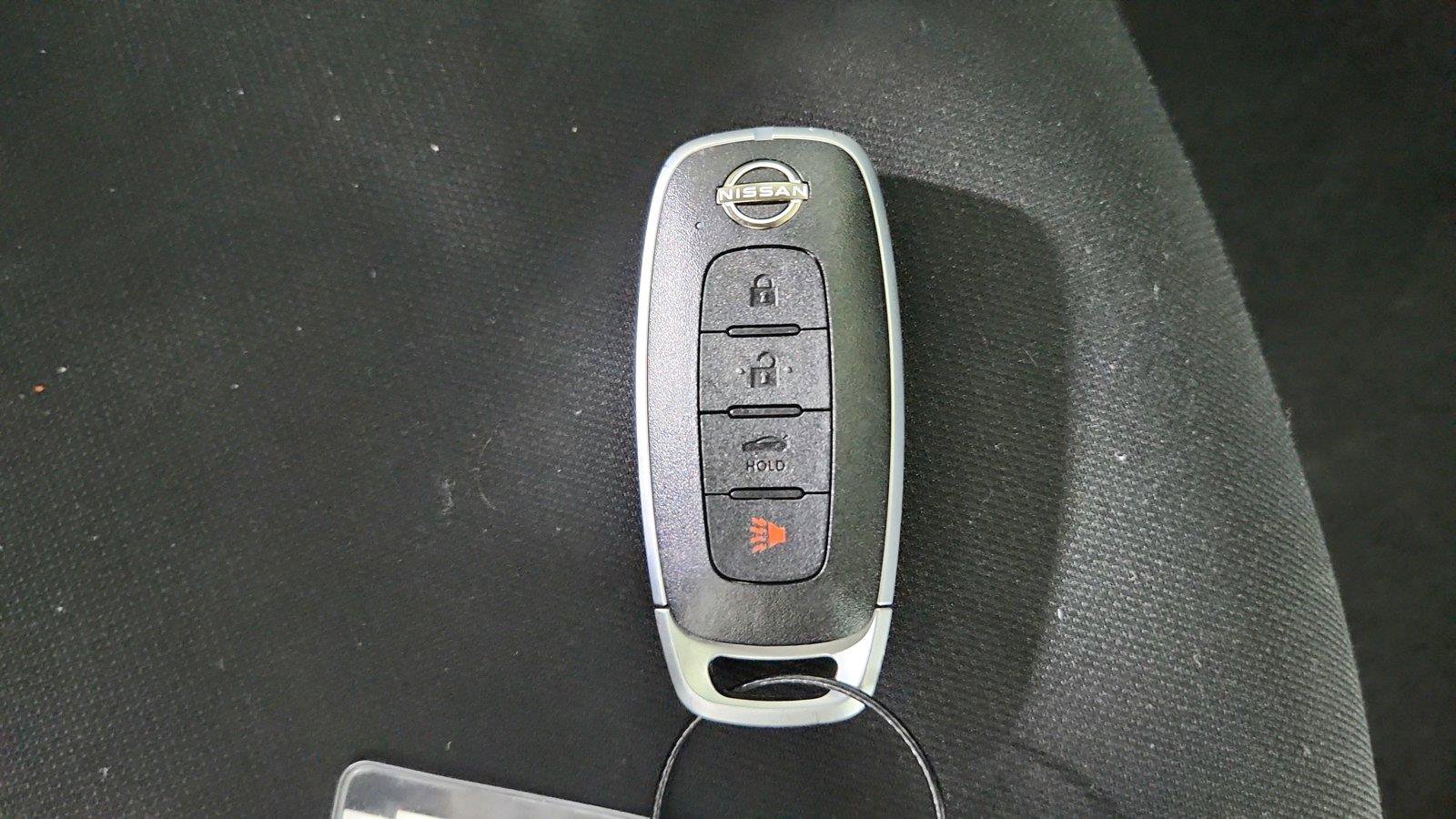 Used 2024 Nissan Sentra SV FWD image 28