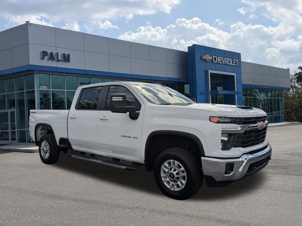 Used 2025 Chevrolet Silverado 2500 LT w/ Convenience Package image 1