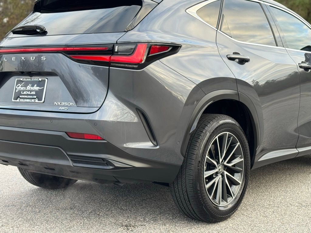 Used 2024 Lexus NX 300h AWD w/ Luxury Package image 16