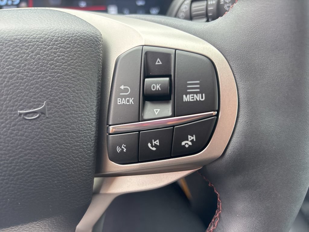 New 2026 Ford Explorer Active w/ Active Comfort Package RWD image 31