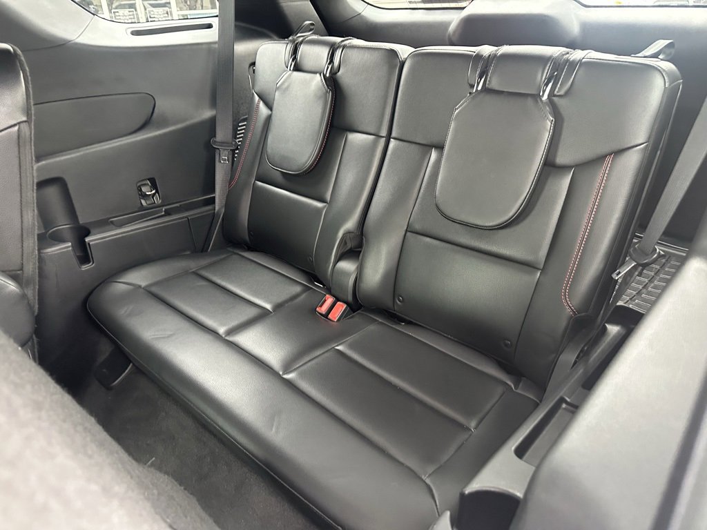 Used 2022 Ford Explorer ST-Line image 19