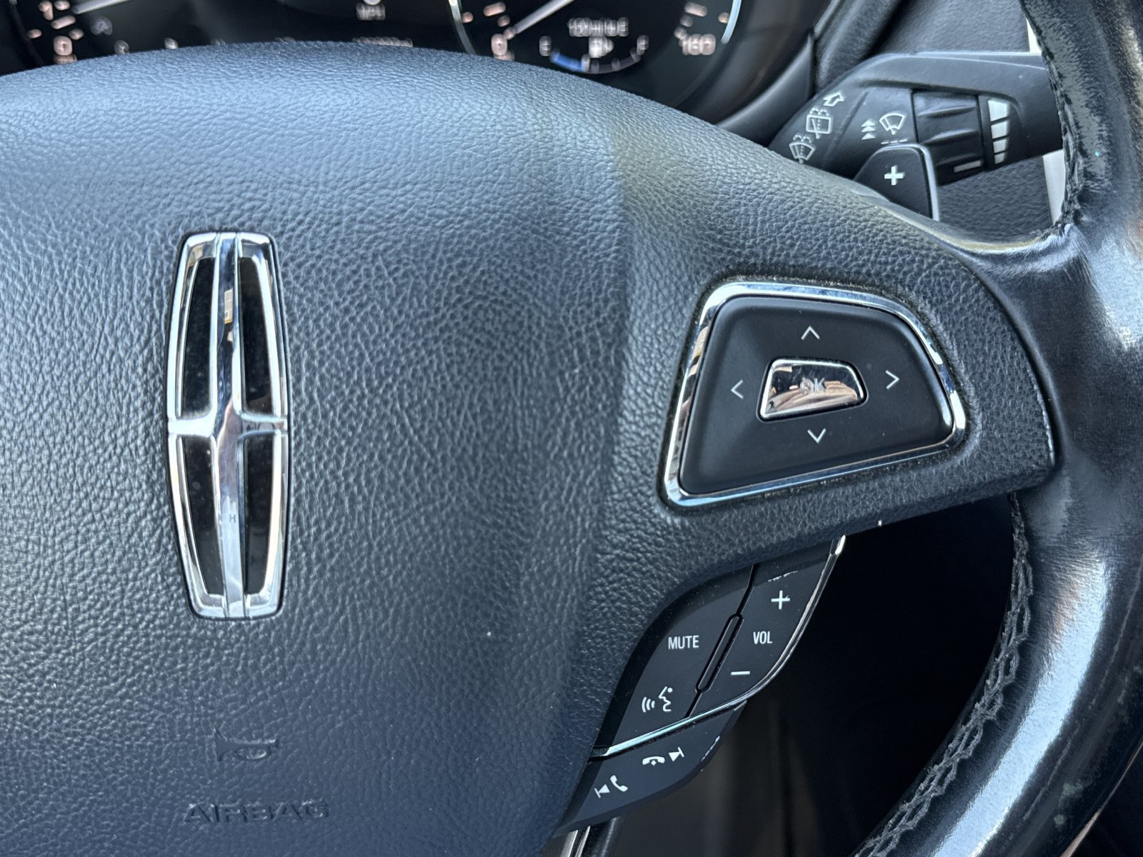 Used 2017 Lincoln MKC Reserve AWD/4WD image 23