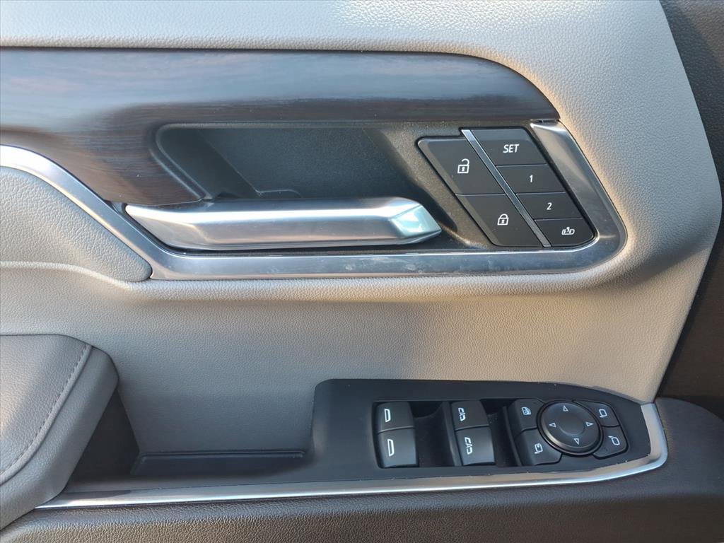 Used 2022 GMC Sierra 1500 SLT w/ SLT Convenience Package image 14