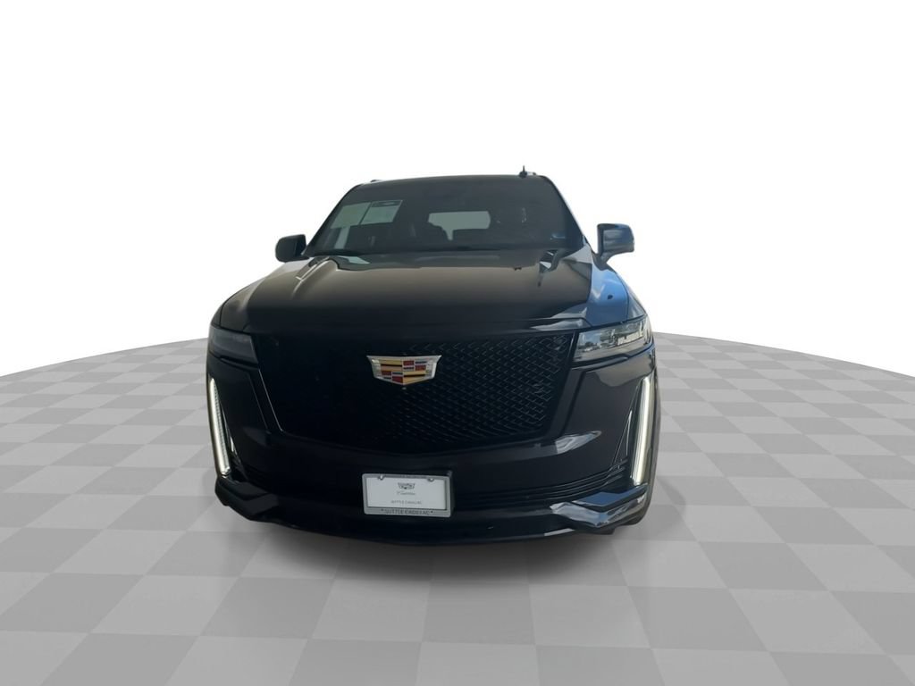 Certified 2021 Cadillac Escalade Sport Platinum AWD/4WD image 3