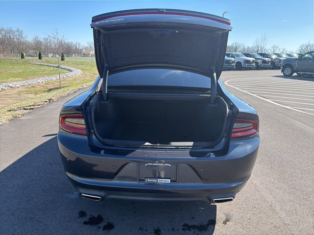 Used 2019 Dodge Charger SXT w/ Leather Interior Group RWD image 8