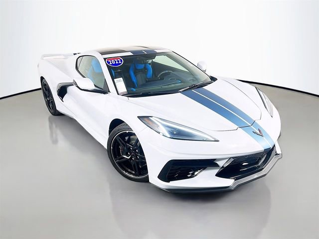 Used 2022 Chevrolet Corvette Stingray Premium Cpe w/ Z51 Performance Package RWD image 2