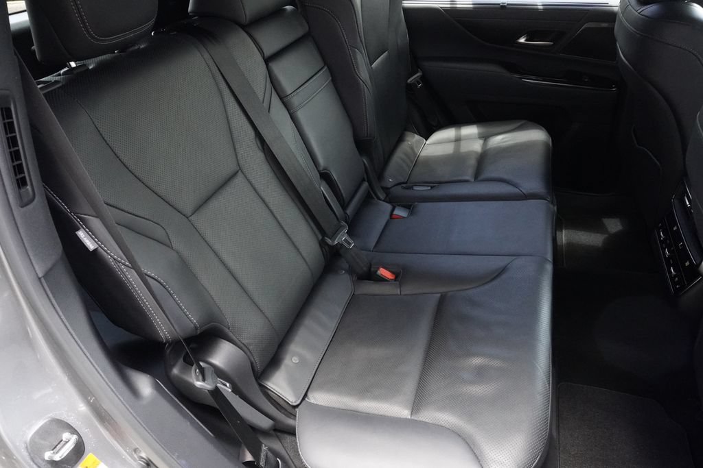 Used 2023 Lexus LX 600 4WD w/ Appearance Package image 27