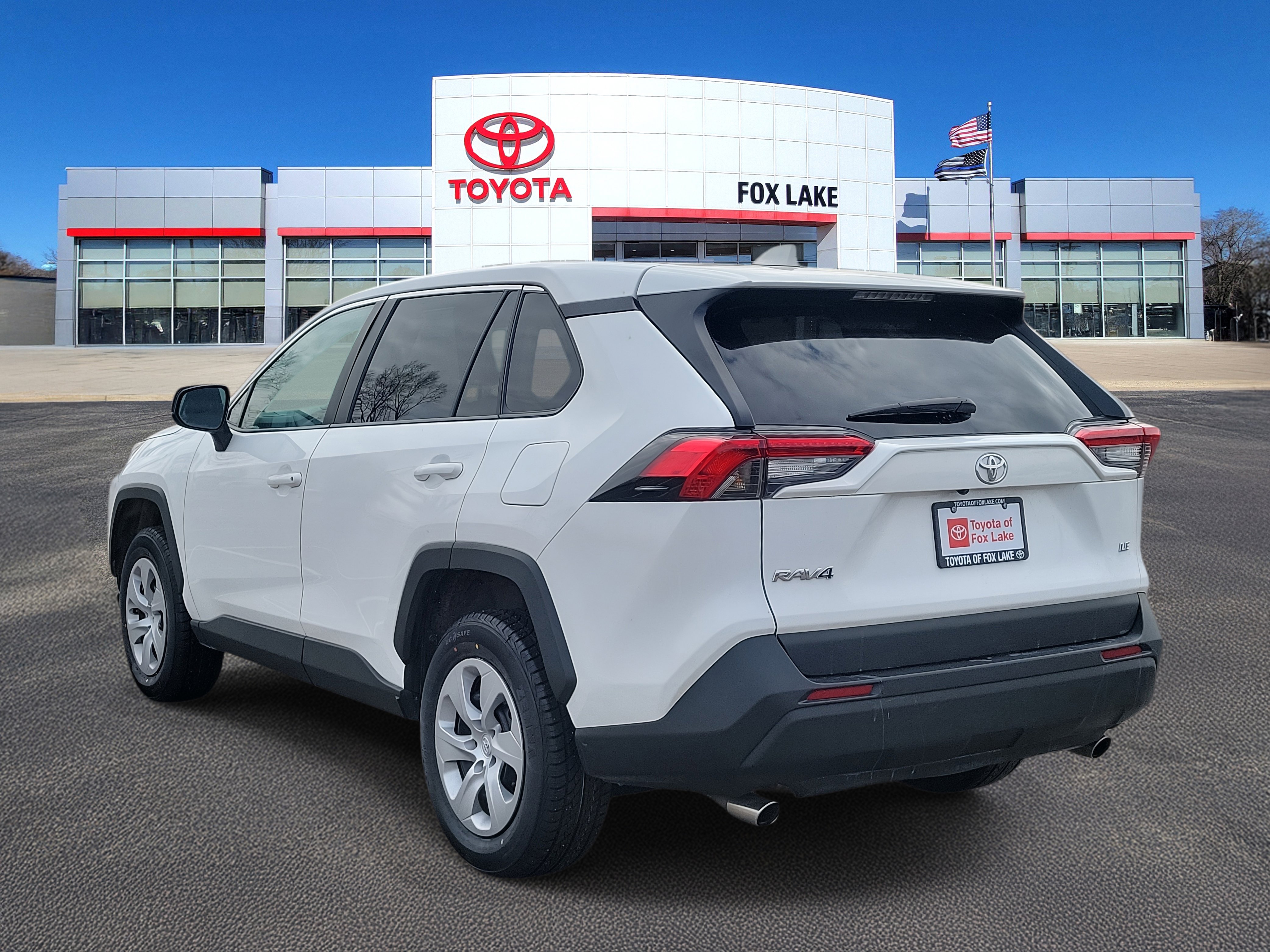 Used 2024 Toyota RAV4 LE image 3