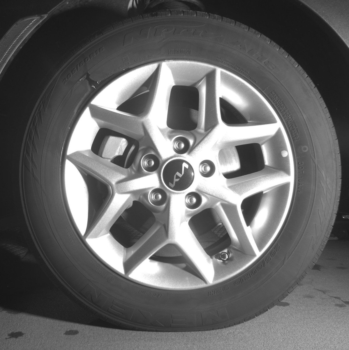 Used 2025 Kia Soul LX w/ LX Technology Package image 12