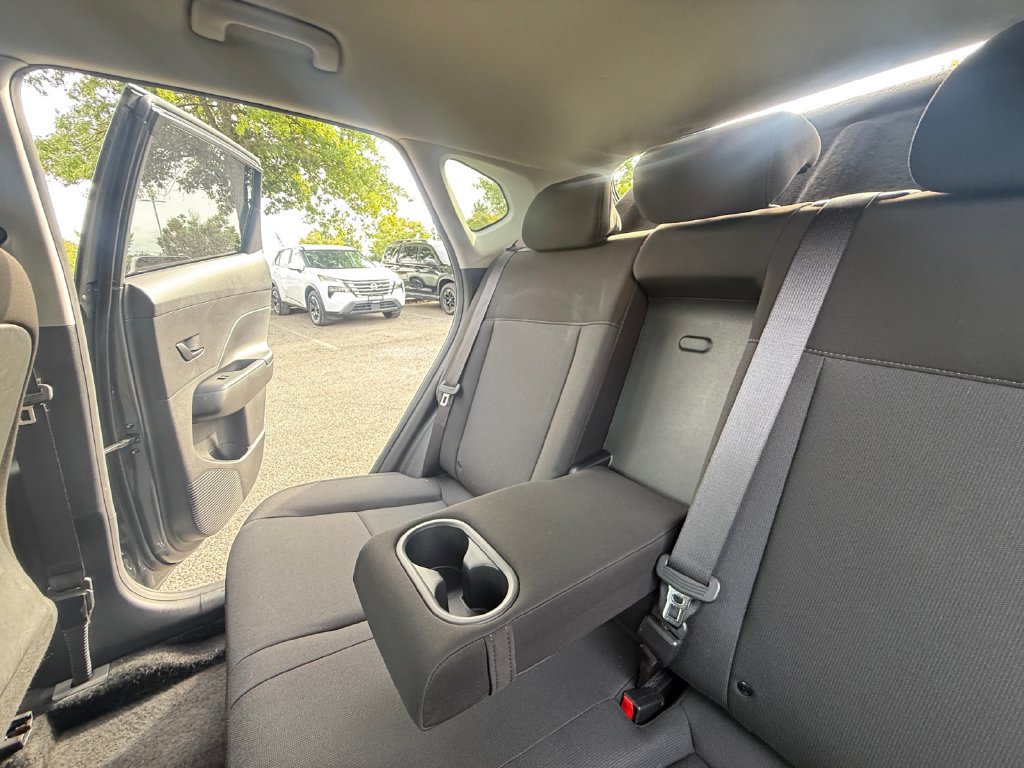 Used 2025 Hyundai Kona SEL FWD image 26
