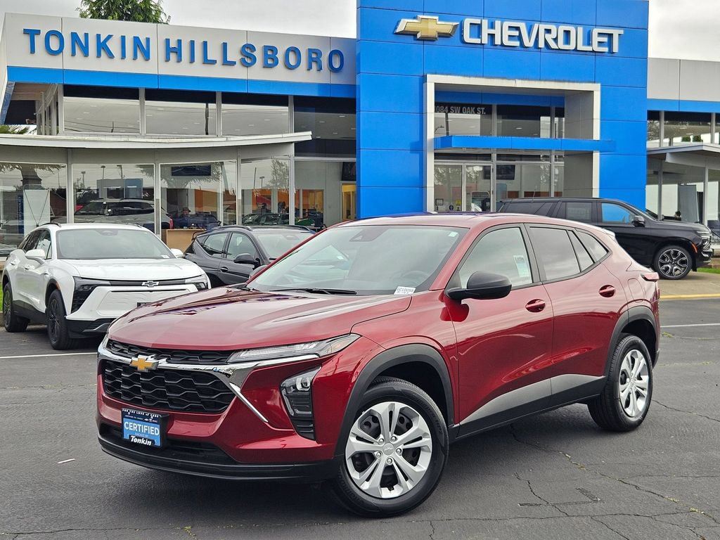 Certified 2024 Chevrolet Trax LS FWD image 2