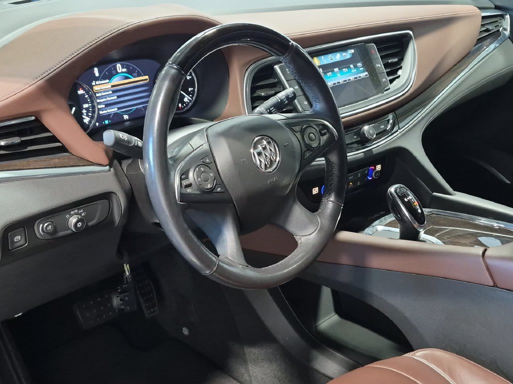 Used 2018 Buick Enclave Avenir w/ Trailering Package AWD/4WD image 12