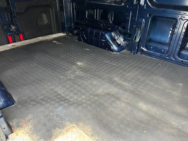 Used 2019 Ford Transit 150 130 Medium Roof RWD image 27