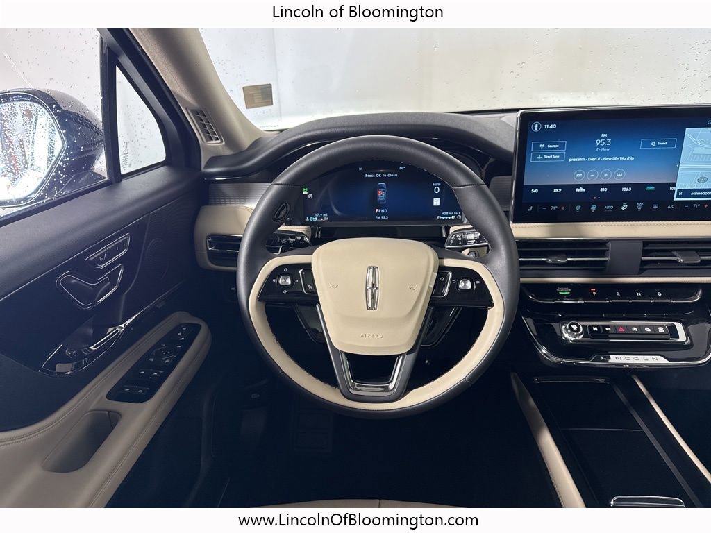 New 2026 Lincoln Corsair Premiere image 30