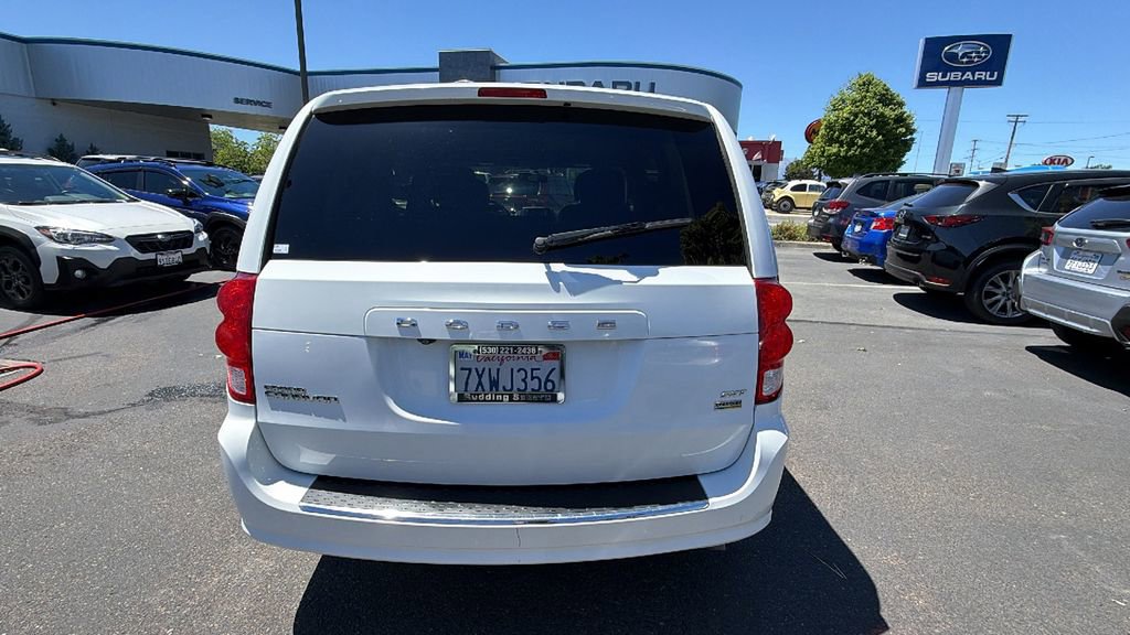 Used 2017 Dodge Grand Caravan SXT FWD image 5