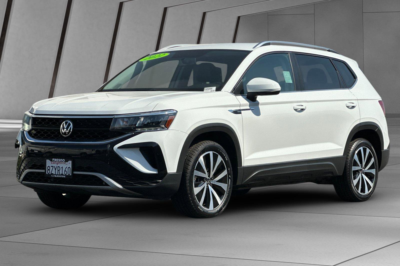 Used 2022 Volkswagen Taos SE image 8