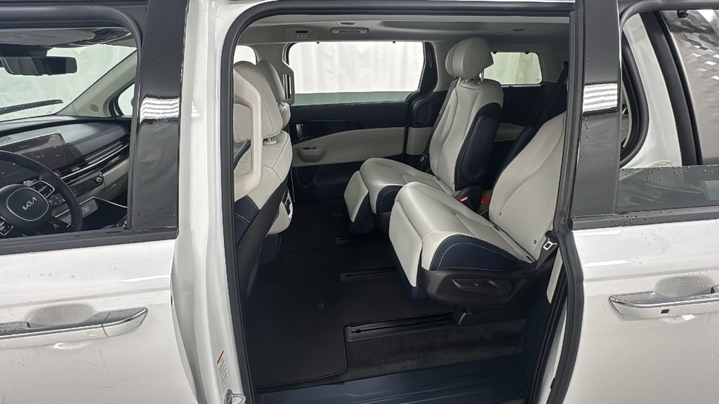 New 2026 Kia Carnival SX Prestige image 40