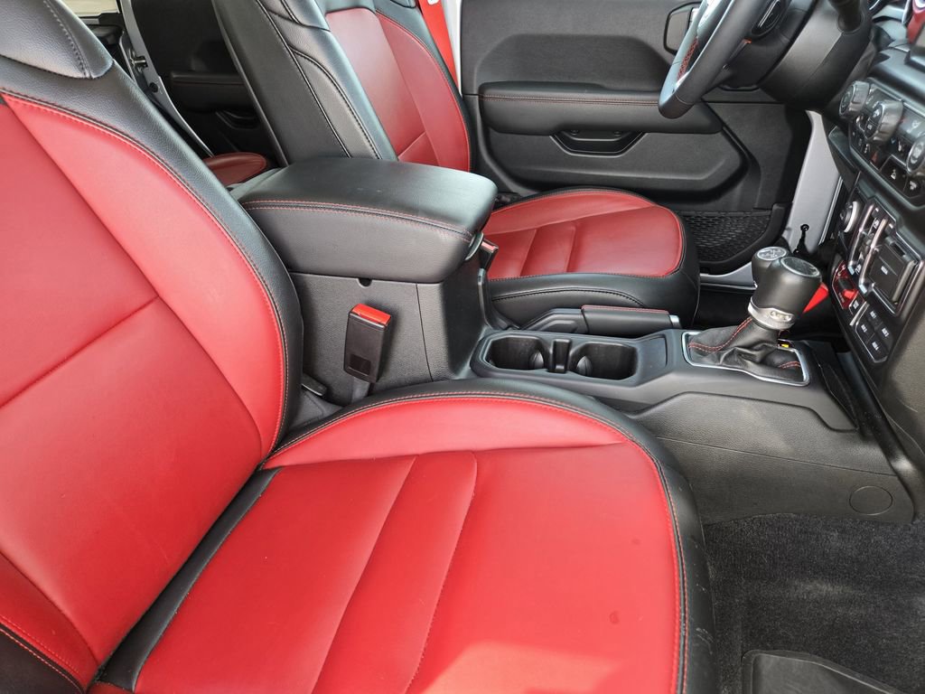 Used 2023 Jeep Wrangler Unlimited Rubicon 4xe image 9