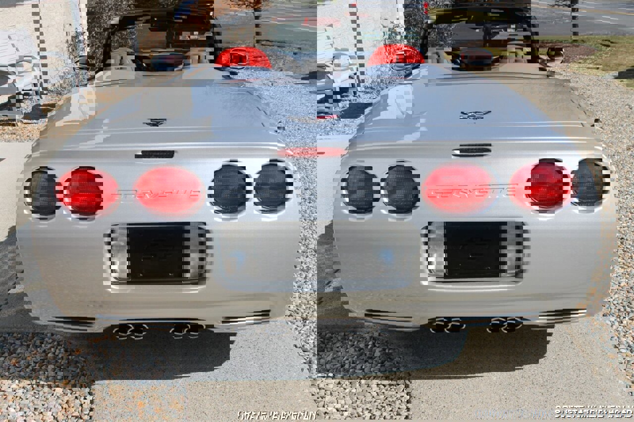 Used 2001 Chevrolet Corvette Convertible w/ Preferred Equipment Group2 image 27
