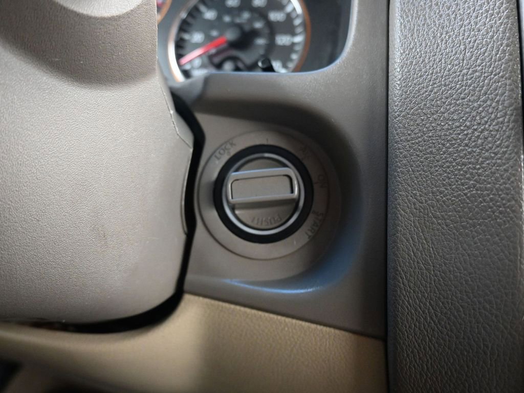 Used 2011 Nissan Armada Platinum w/ 2nd Row Captain Seat Pkg image 20