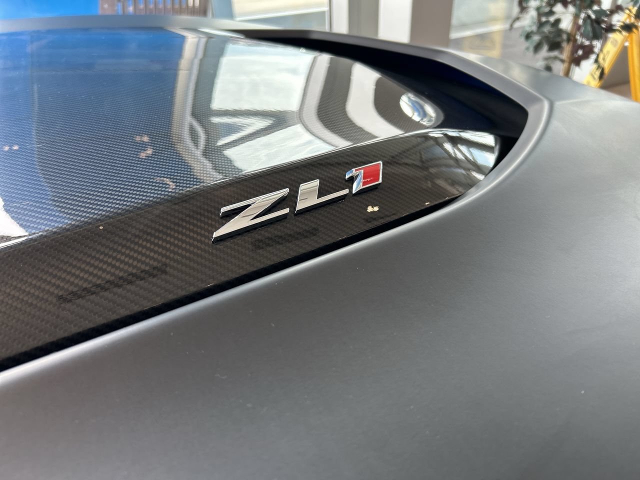 Used 2018 Chevrolet Camaro ZL1 RWD image 8