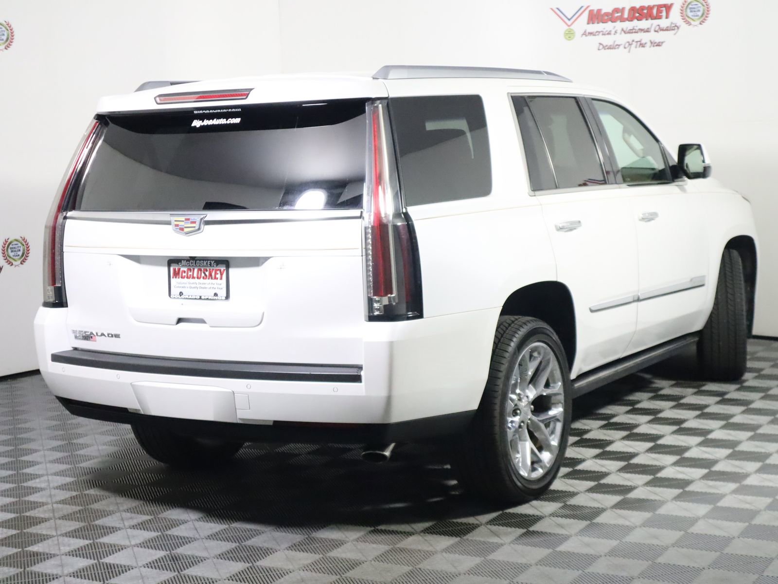 Used 2016 Cadillac Escalade Platinum AWD/4WD image 5