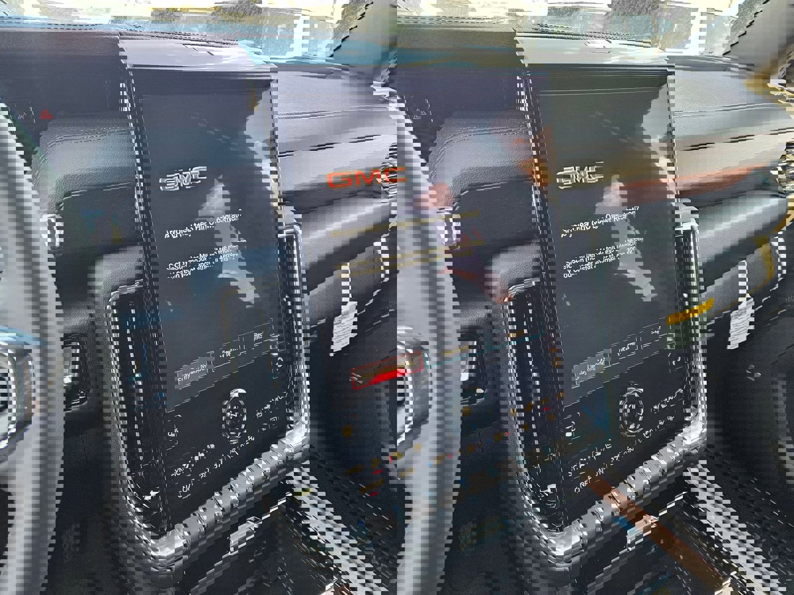 New 2026 GMC Yukon XL Denali w/ Sun & Power Step Package image 15