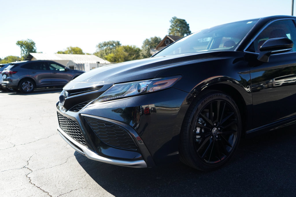 Used 2024 Toyota Camry XSE FWD image 17