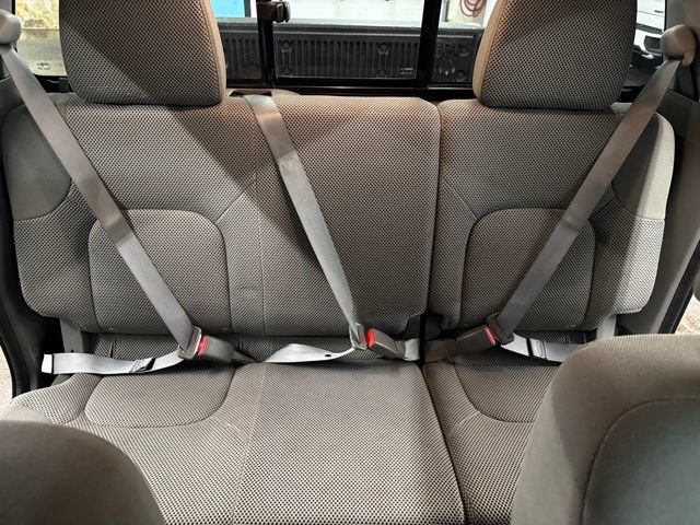 Used 2016 Nissan Frontier SV AWD/4WD image 28