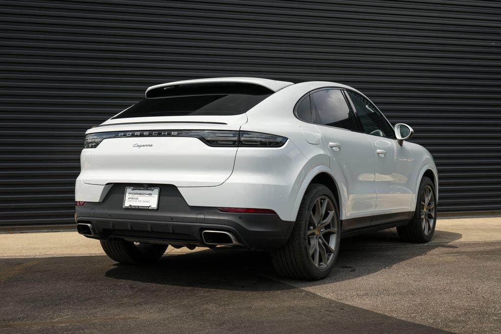 Certified 2022 Porsche Cayenne Coupe AWD/4WD image 13