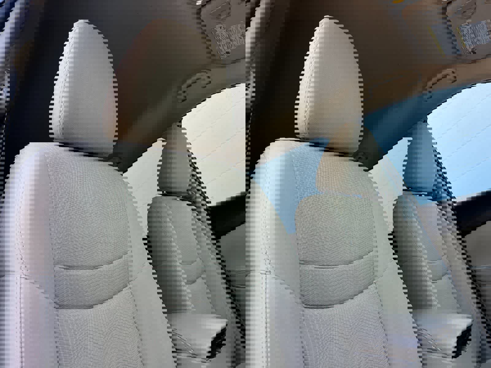 Used 2015 Nissan Rogue S w/ S Family Package image 18