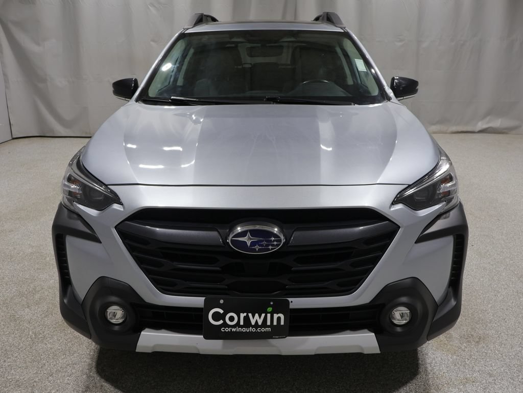 Used 2023 Subaru Outback Limited AWD/4WD image 6