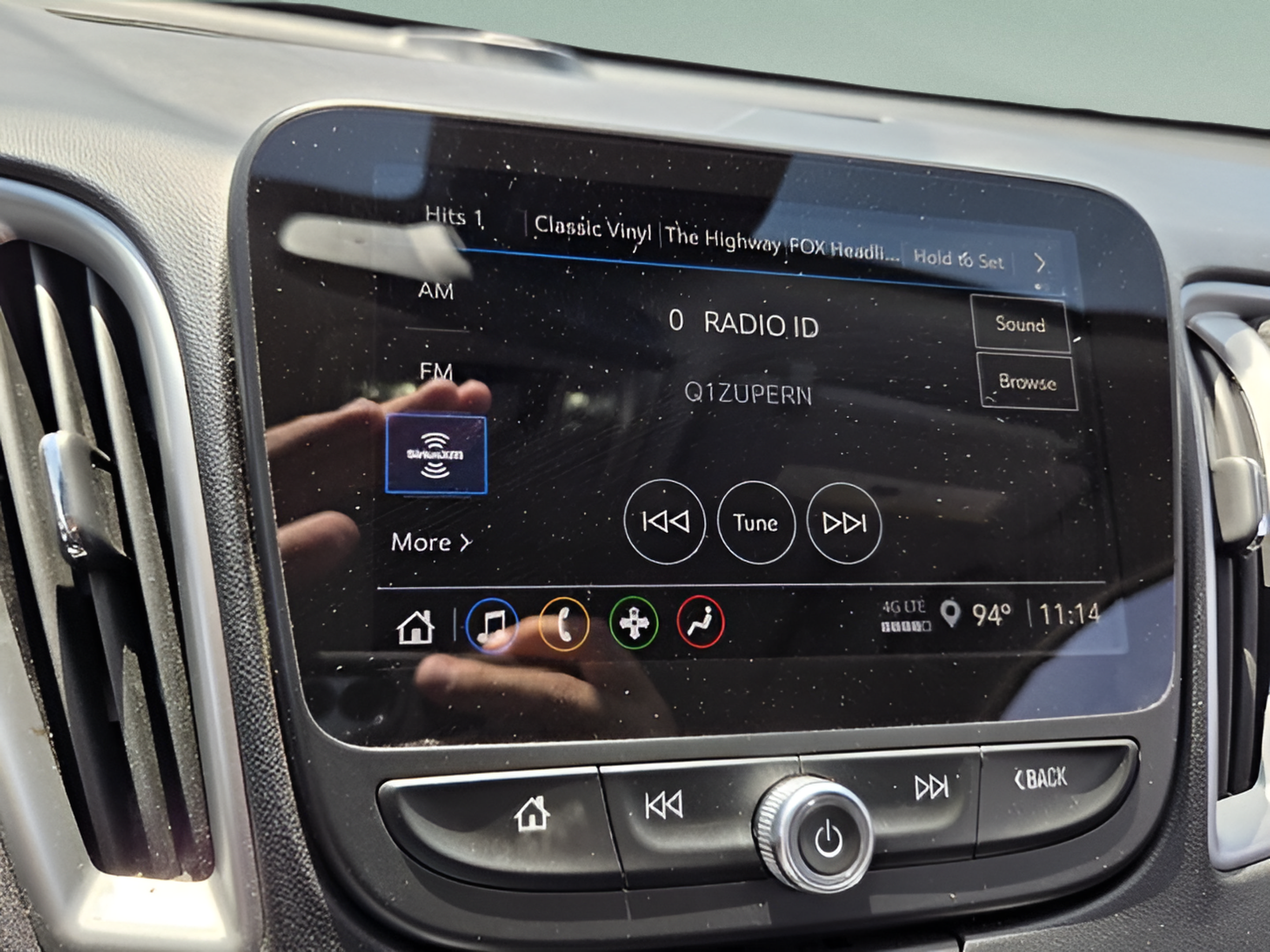 Used 2024 Chevrolet Malibu LT FWD image 18