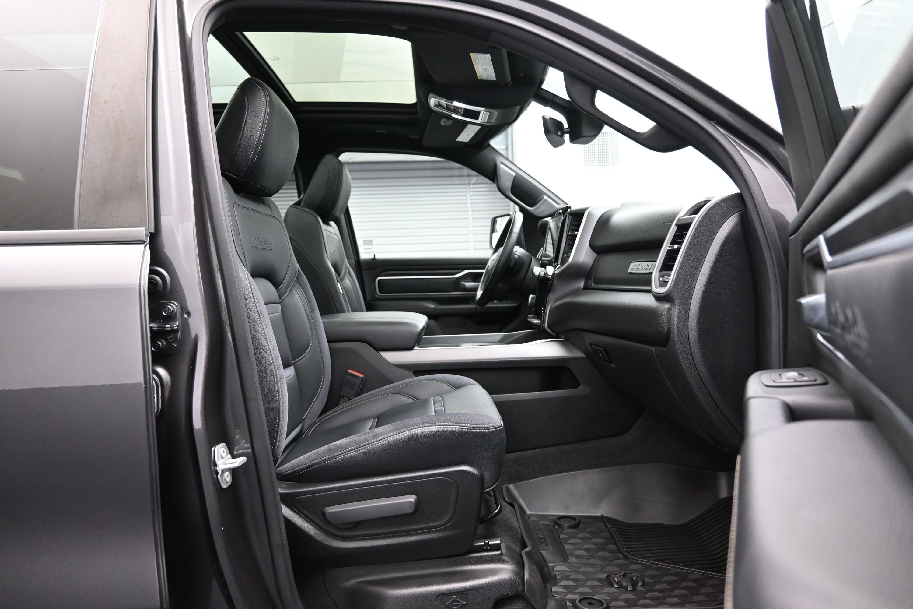 Used 2022 RAM 1500 Big Horn AWD/4WD image 13
