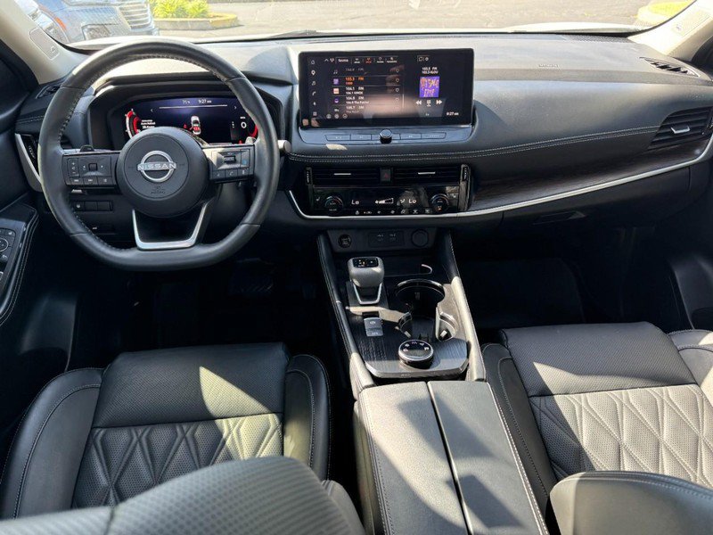 Used 2024 Nissan Rogue Platinum AWD/4WD image 12