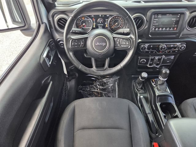 Used 2021 Jeep Wrangler Unlimited Sport AWD/4WD image 17
