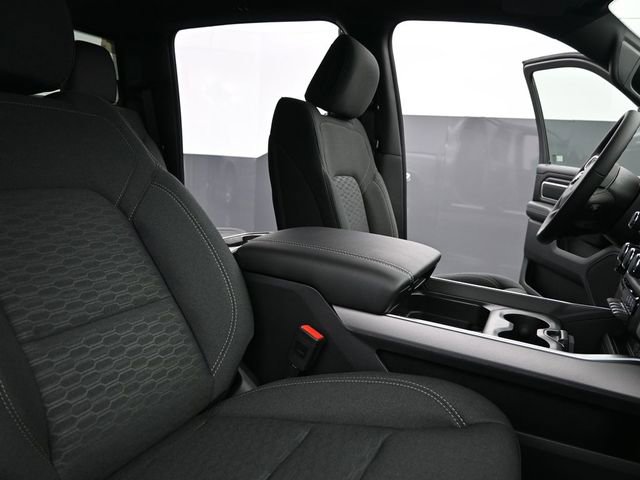 New 2026 RAM 1500 4x4 Crew Cab image 26