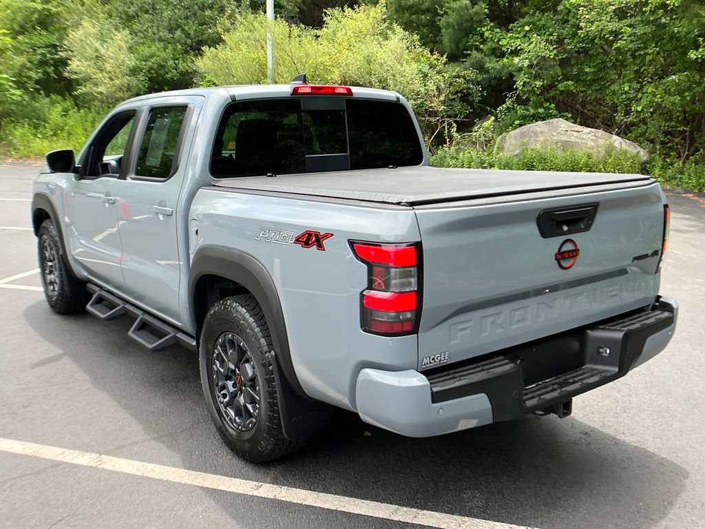 Used 2023 Nissan Frontier PRO-4X w/ Pro-4X Premium Package AWD/4WD video 3